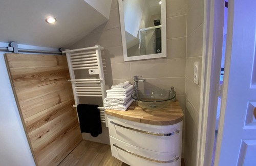 Lannion Apartment | Sweet Love romantic suite with private spa