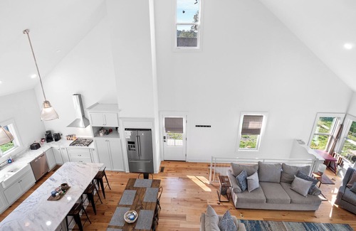 Houston House | Sweet Retreat: 5 BR, 4 BA House in Houston, Sleeps 15