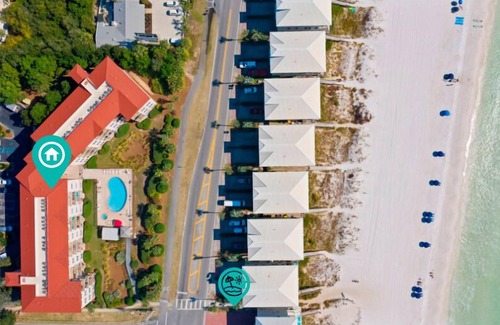 Frangista Beach Condo | Sweet Retreat @ Emerald Waters | Steps to Beach & Pool | FREE Fun Pass | Summer Special!