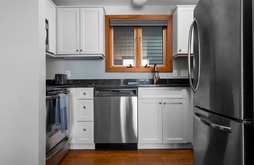 Leland Condo | Sweet Retreat Summary