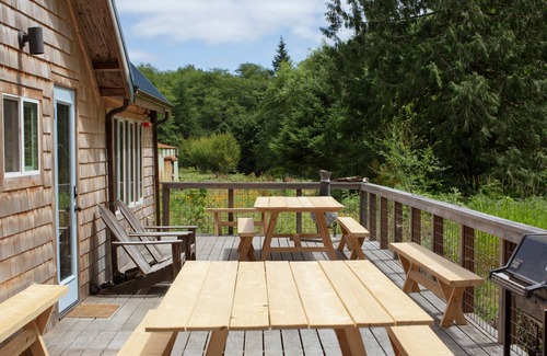 Cloverdale Cabin | Sweet Root Hollow Retreat
