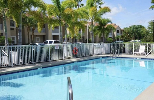 Port Saint Lucie Apartment | Sweet Spot Studio in PGA Village - 2 beds B