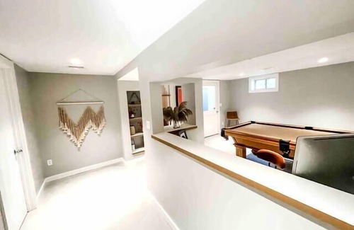 Westport Apartment | Sweet Studio w/Lounge & Pool Table