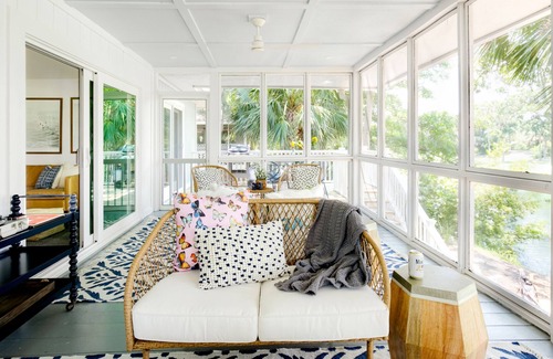 Marsh Island House | Sweet Tea by AvantStay | Waterside Sanctuary w/ Screened Porch & Deck Views