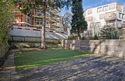 Alt-Wiedikon Apartment | Sweet Wiedikon 2BR w/Shared W/D, nr Public Transport, by Blueground