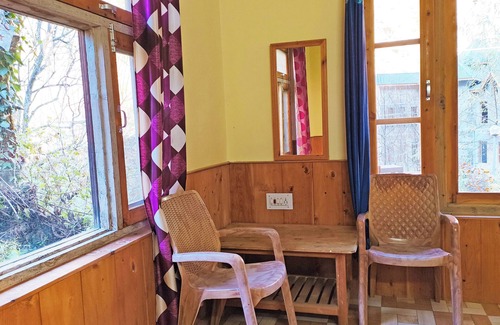 Banjar House | Sweetest Homestay in Tirthan Valley