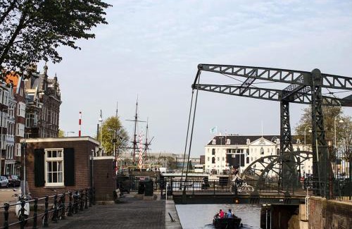 Nieuwmarkt en Lastage Apartment | SWEETS - Scharrebiersluis