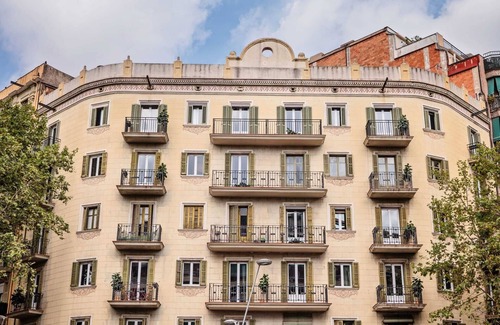 Hostafrancs Apartment | Sweett | Aragon Park Miro 203