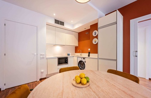 Dreta de l'Eixample Apartment | Sweett | Bailen 102 - Two Bedroom Apartment, Sleeps 4