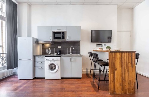 Faubourg-du-Roule Apartment | Sweett | Ponthieu V - Two Bedroom Apartment, Sleeps 4