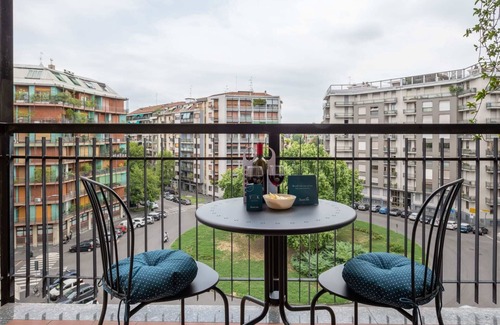 Navigli Apartment | Sweett | Solari - One Bedroom Apartment, Sleeps 4