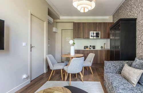 Quartier de la Plaine-de-Monceaux Apartment | Sweett | Villiers VI