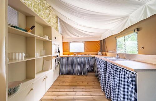 Saxmundham House | Sweffling at Lantern and Larks