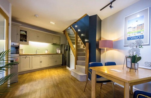 Norwich House | Swift Host The Folly