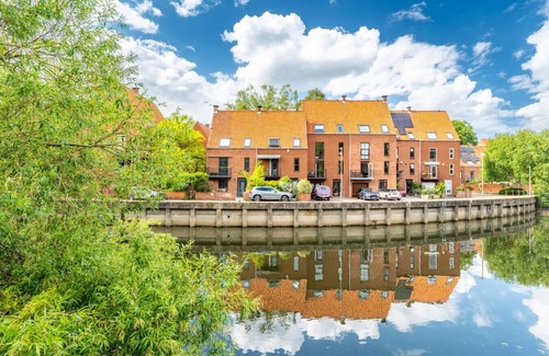 Norwich House | Swift Host Wensum View Sleeps 8 Parking River View