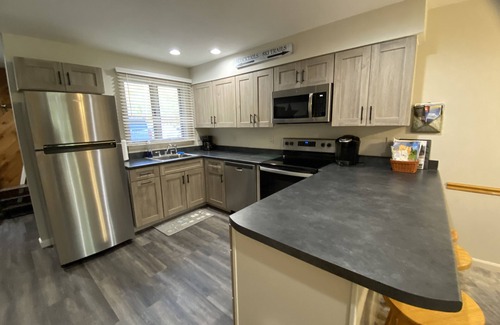 Jackson Condo | Swim and play! Air conditioning! New Kitchen