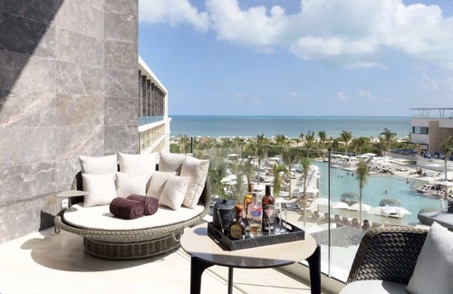Costa Mujeres Apartment | Swim up suites and lofts, Premium All inclusive adults only resort