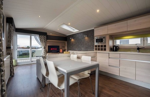 Prestonpans House | swimming pool, entertainment complex, and children's play areas.