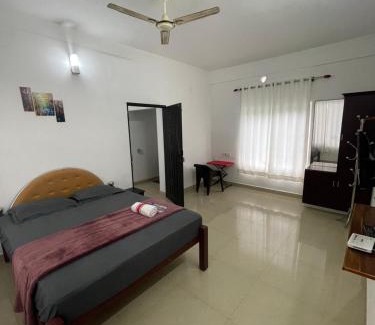 Vagamon Hotel | SWIMMING POoL RESORT