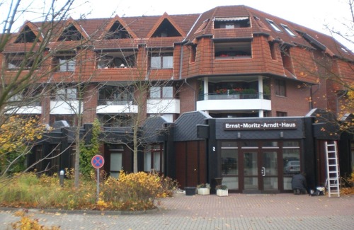 Ronnau Apartment | Swimming pool, sauna, cozy and small