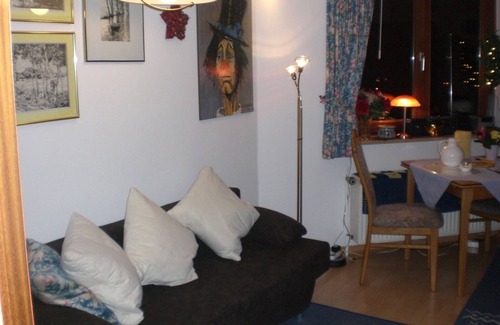 Ronnau Apartment | Swimming pool, sauna, cozy and small