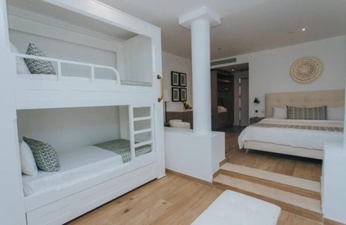 Bavaro Hotel | Swimout Family Junior Suite at Princess Family Club Bavaro! All Inclusive!