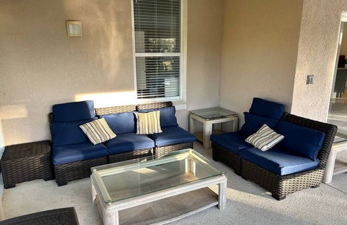 Groveland House | SWISS 53-Lake Denise