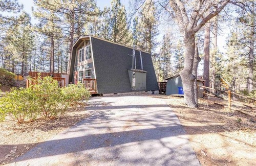 Summit Estates House | Swiss Bliss Retreat in Big Bear Lake