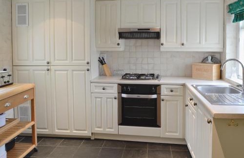 Chideock House | Swiss Cottage