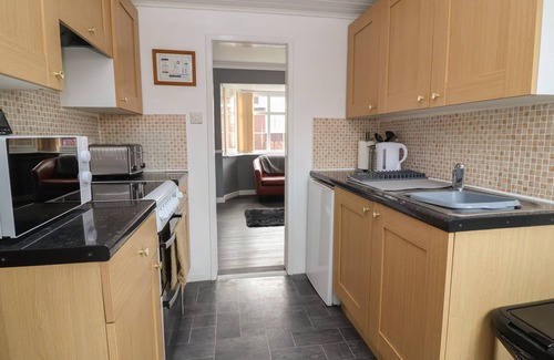 Bridlington Cottage | SWISS COTTAGE, pet friendly, country holiday cottage in Bridlington