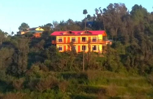 Arogi House | SWISS RESORT KANATAL