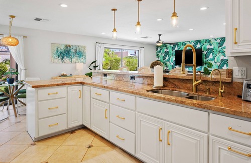 Raskin Estates House | SWSS - Kierland-BackyardParadise-Heated Pool-HotTub-Game Room