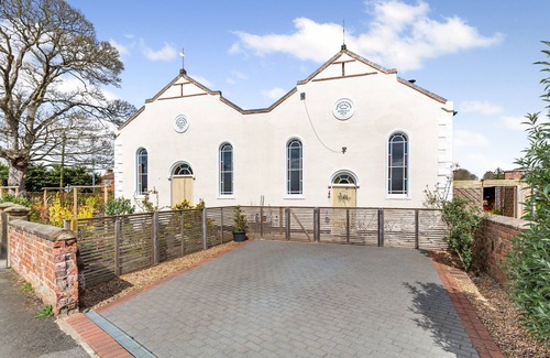 Scunthorpe House | Sycamore Corner Chapel