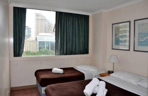 Darlinghurst Apartment | Sydney CBD Park View 2 Bedroom Apartment