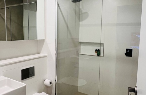 Strathfield Apartment | Sydney One Bedroom Apartment Close to Train st. Free Parking