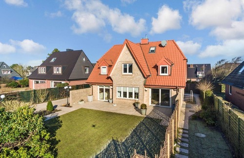 Wenningstedt-Braderup House | Sylter Inselglück - Modernes Ferienhaus in Bester Lage in Wenningstedt