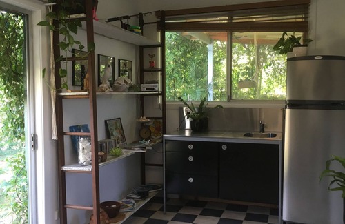 Cudmirrah House | Sylvias@cudmirrah 1950's Beach House