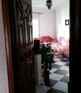 Tetouan Apartment | Tétouan Martil Spacieux 2CH 2SDB Confort Parking Gratuit & WIFI FIBRE OPTIQUE!