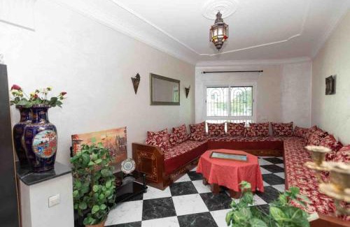 Tetouan Apartment | Tétouan Martil Spacieux 2CH 2SDB Confort Parking Gratuit & WIFI FIBRE OPTIQUE!