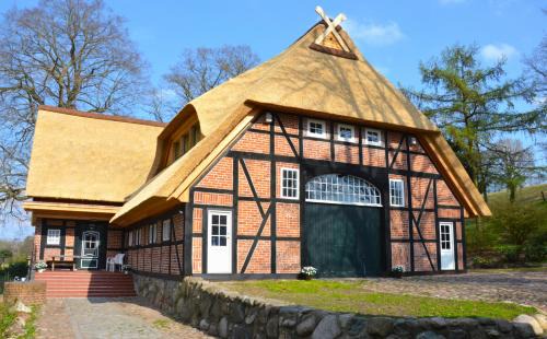 Gross Sarau Apartment | Tüschenbeker Mühle