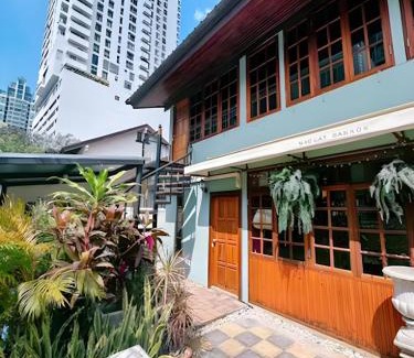 Khlong Tan Nuea House | T-house Bkk - Max15 people with private swimming pool
