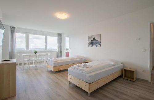 Hochheide Apartment | T&K Apartments Comfortable 3 Room Apartments with Balcony