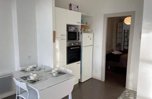 Centre Ville Apartment | T1 40 m2. Lit Queen size