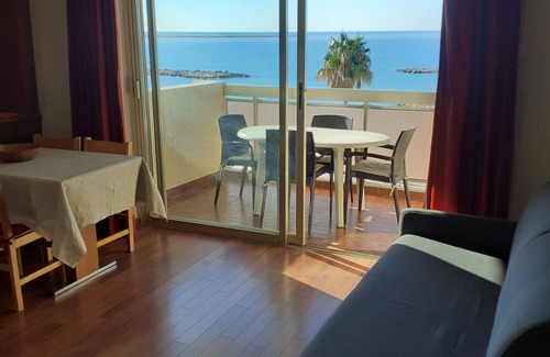 Saint-Laurent-du-Var Apartment | T2 4 persons Seaside Waterfront