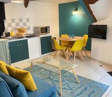 Dinan - Saint-Malo Apartment | T2 4p centre historique-parking