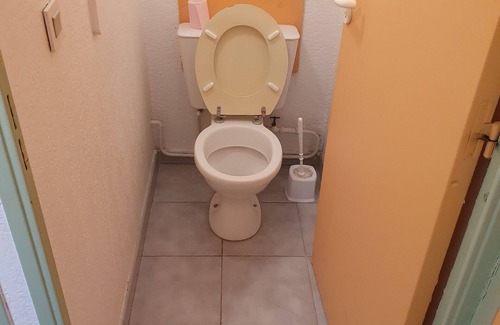 Escaro Apartment | T2 apartment 60 metres from the beach with sea view and private parking