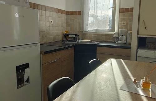 Sainte Marie Apartment | T2 apartment - Sainte-Marie - 10 min from the airport