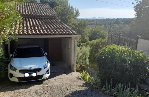 Aubagne Apartment | T2 at the foot of Garlaban