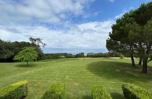 Behobie Apartment | T2 avec piscine sur la Corniche - FR-1-239-1084