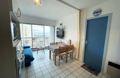 Le Barcares Apartment | T2+cabine, clim, parking privé, 4 pers, Le Barcarès - FR-1-81-430